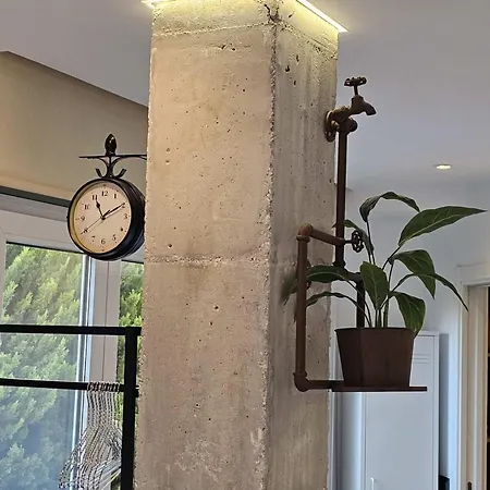 Acogedor Moderno Con Piscina En Nerja, Perfecto Escapada *