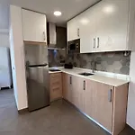 Acogedor Moderno Con Piscina En Nerja, Perfecto Escapada アパート ネルハ