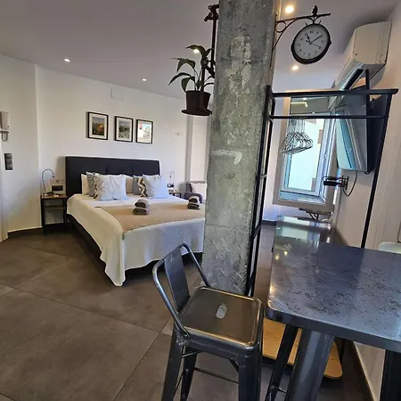 Lejlighed Acogedor Moderno Con Piscina En Nerja, Perfecto Escapada Nerja