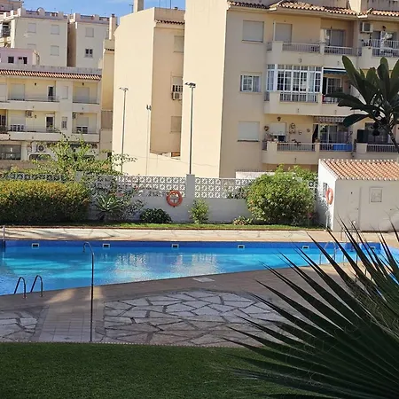 Acogedor Moderno Con Piscina En Nerja, Perfecto Escapada Lejlighed Nerja