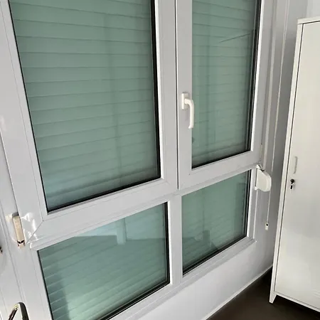 Lejlighed Acogedor Moderno Con Piscina En Nerja, Perfecto Escapada