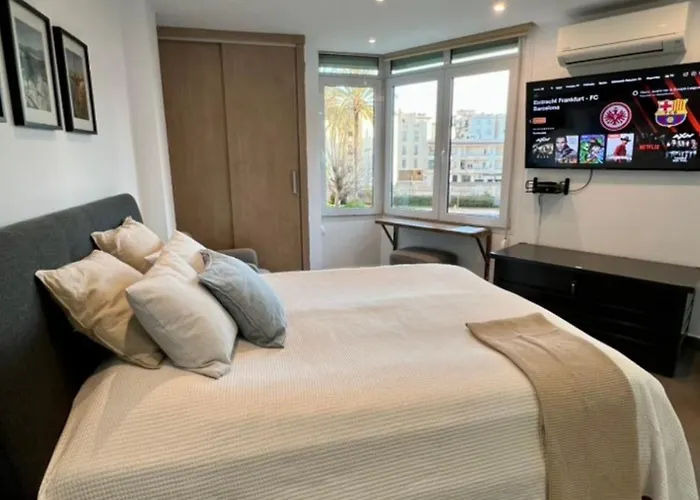 Acogedor Moderno Con Piscina En Nerja, Perfecto Escapada * Nerja